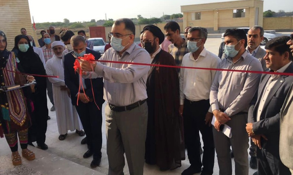 مدرسه ۶ کلاسه ذرتی در بندرعباس افتتاح شد
