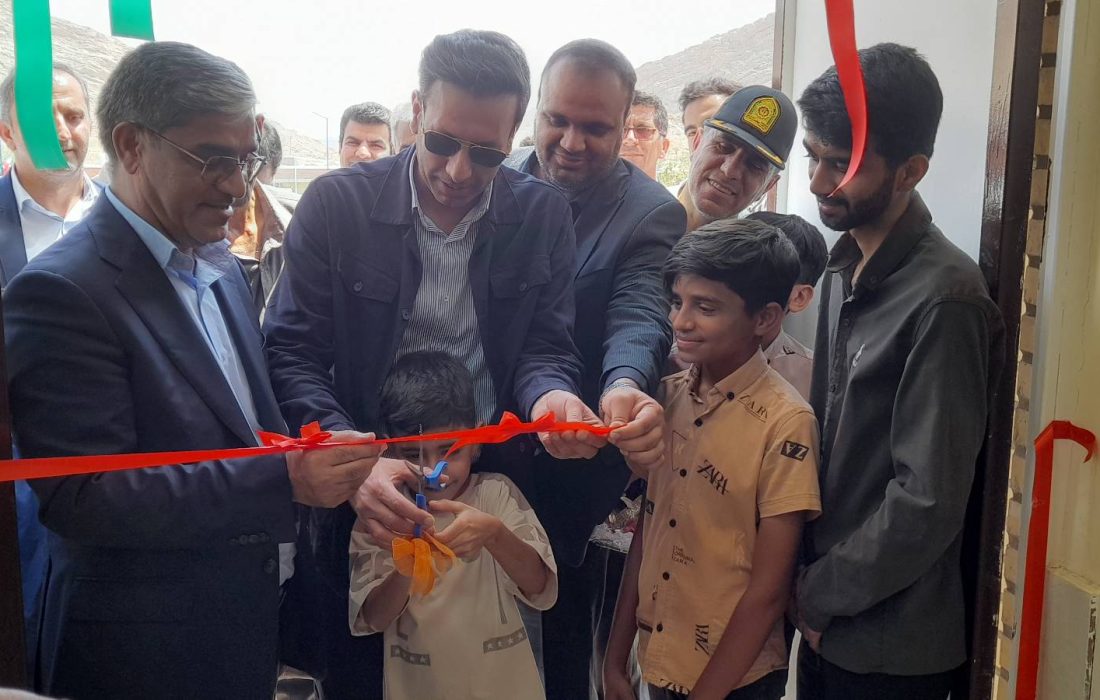 مدرسه 3 کلاسه مهدی موعود روستای بناب به بهره برداری رسید