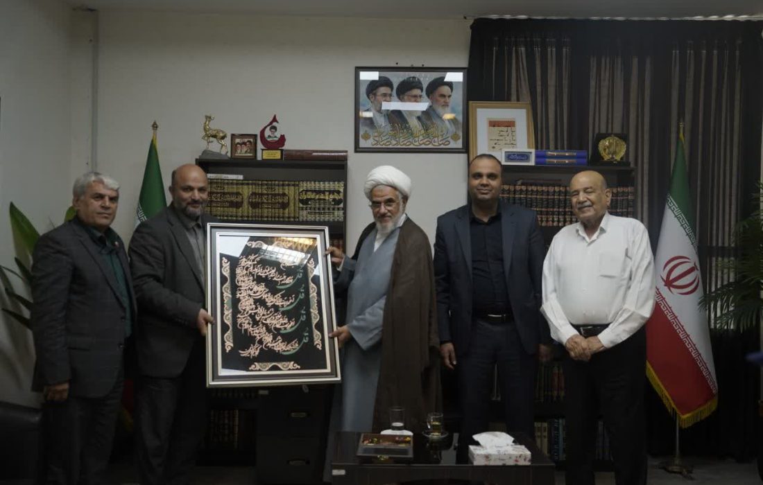 در نشست رئیس سازمان نوسازی مدارس کشور با امام جمعه بندرعباس تاکید شد ؛ لزوم اولویتبخشی به فضاهای آموزشی شرق هرمزگان